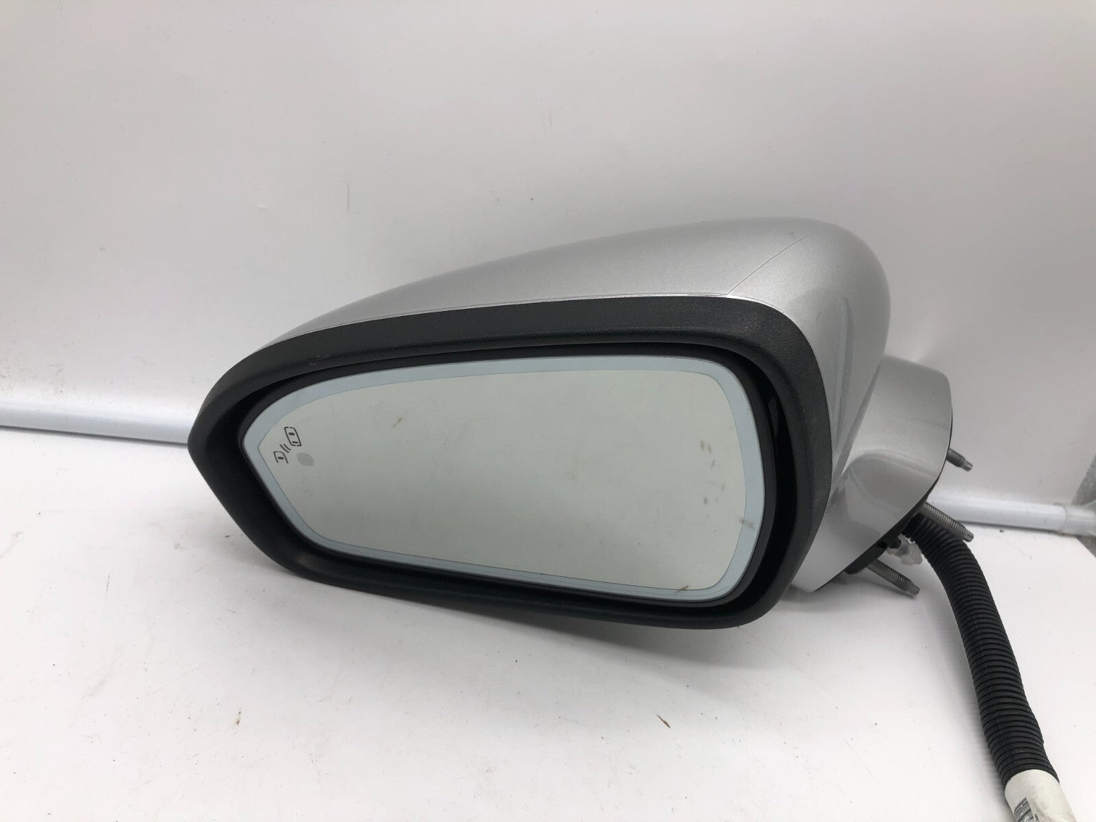 2019-2020 Ford Fusion Driver Side View Power Door Mirror Silver BSA A03B38060
