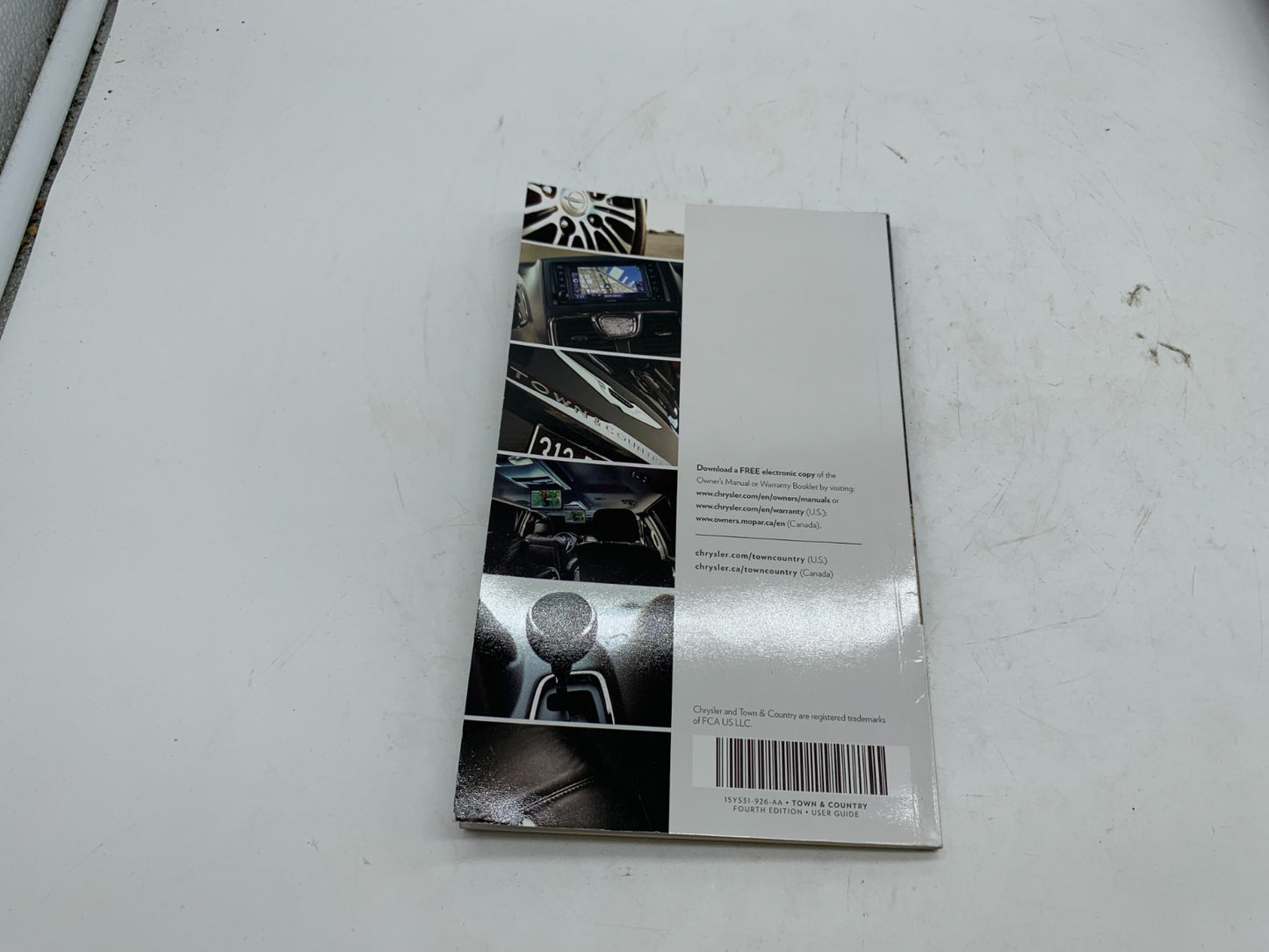 2015 Chrysler Town & Country Owners Manual Set with Case OEM C02B01015