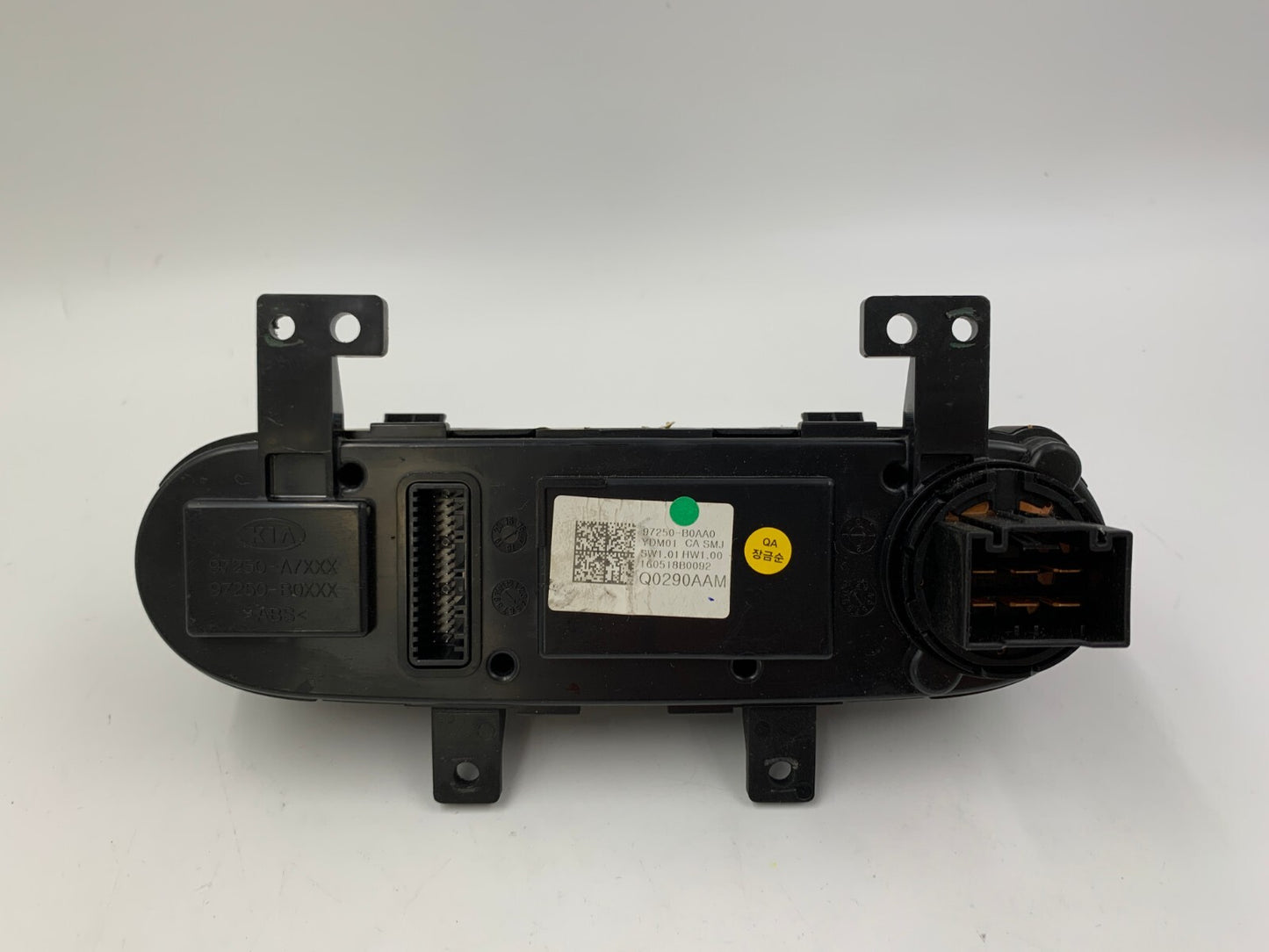 2017-2018 Kia Forte AC Heater Climate Control Unit OEM D01B18073