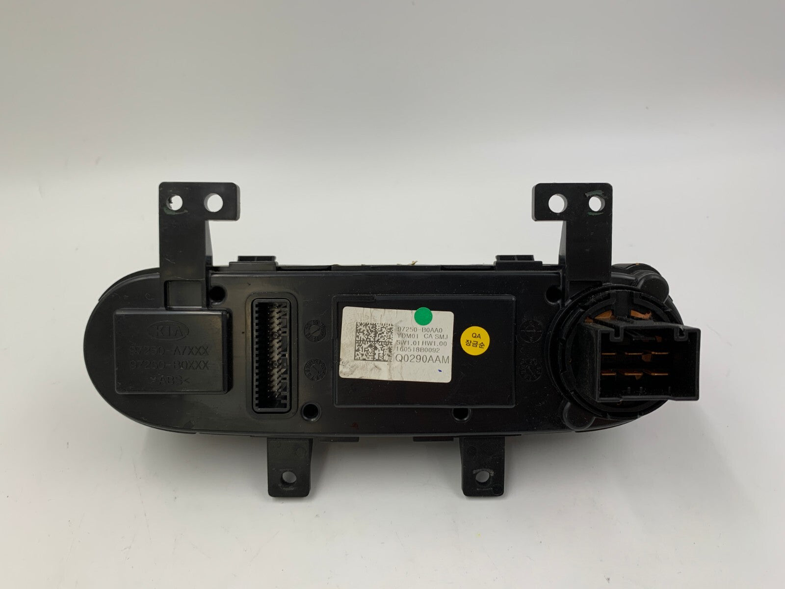 2017-2018 Kia Forte AC Heater Climate Control Unit OEM D01B18073