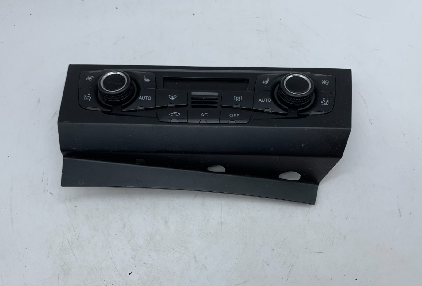 2008-2012 Audi A4 AC Heater Climate Control Unit OEM E02B60004