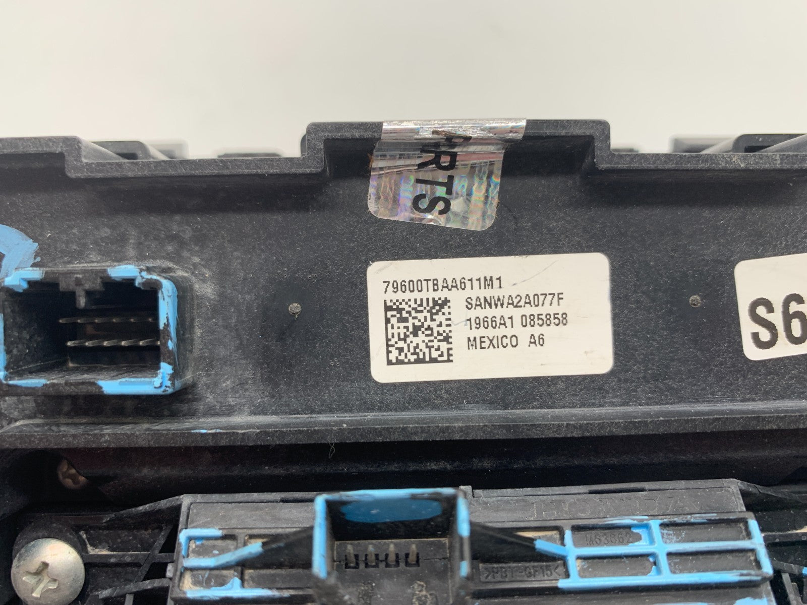 2016-2018 Honda Civic AC Heater Climate Control Unit OEM B03B22055