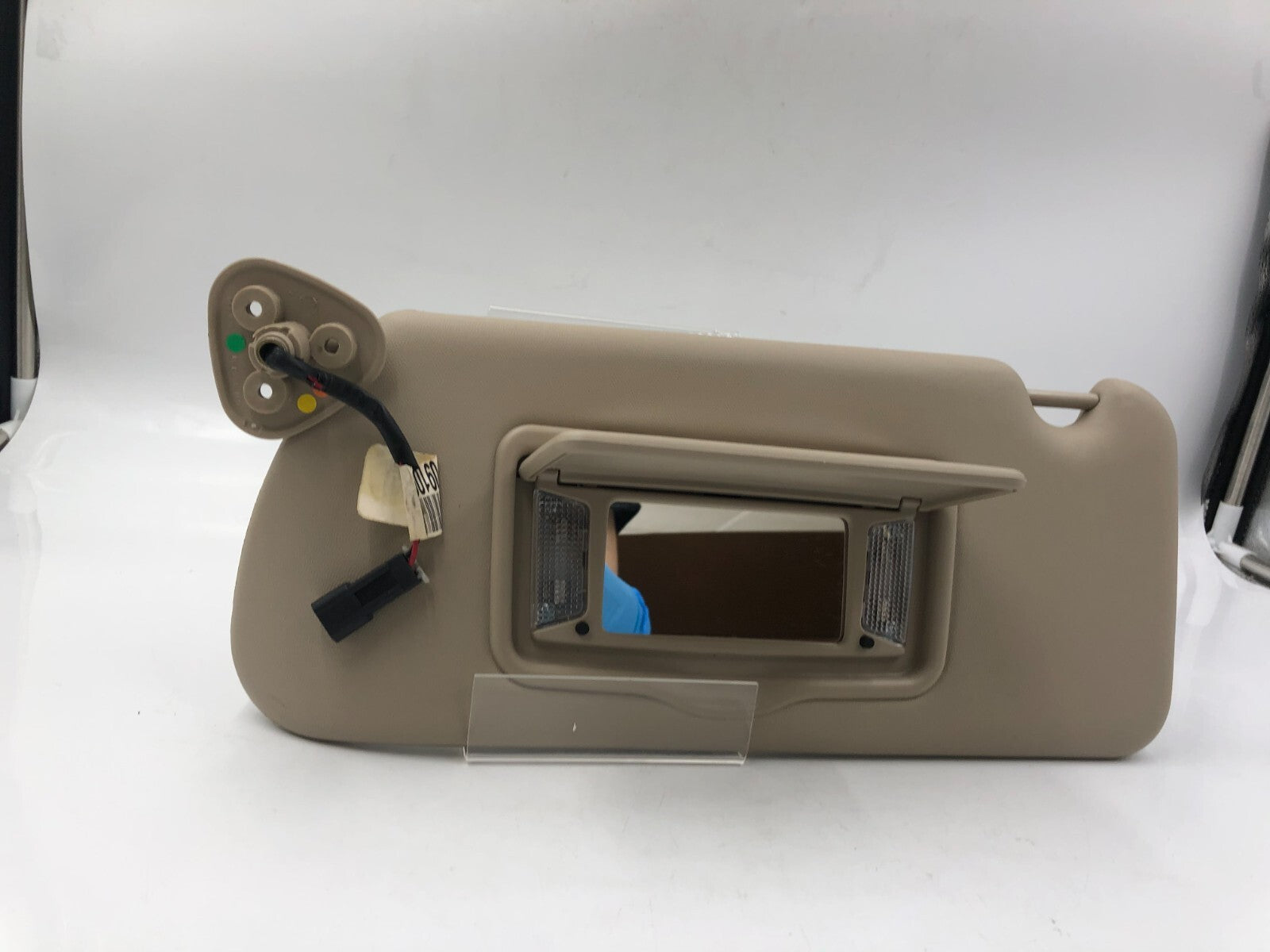 2003-2007 Cadillac CTS Driver Sun Visor Gray OEM E02B27022