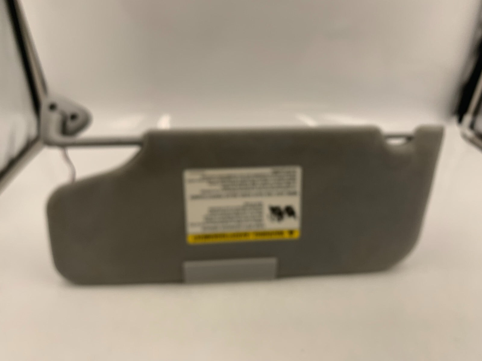 2008-2009 Mercury Sable Passenger Sun Visor Sunvisor Gray Illuminated D01B09008
