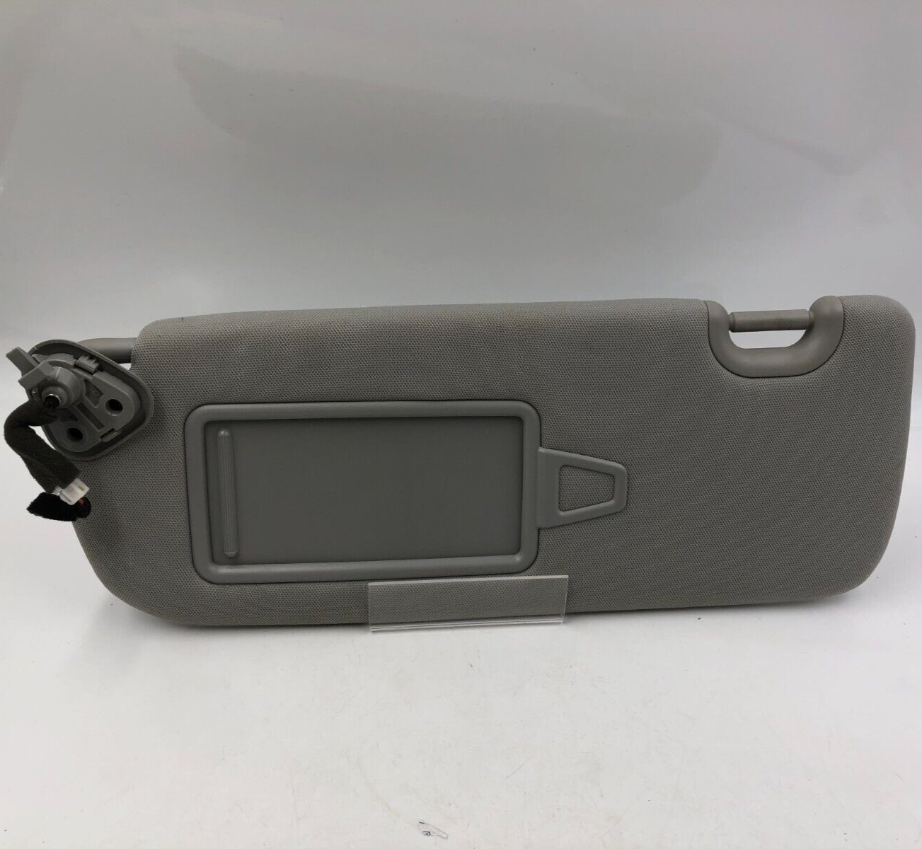 2013-2019 Hyundai Santa Fe Driver Sun Visor Gray Illuminated OEM C04B10011