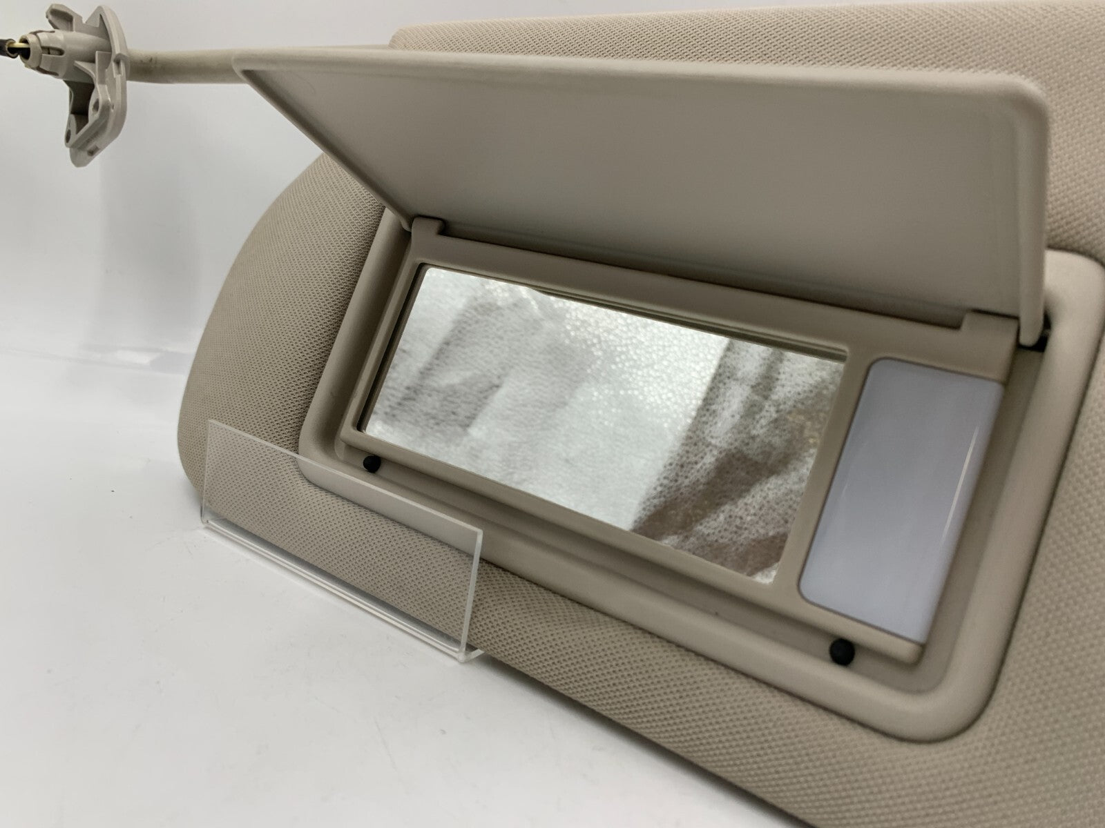 2015-2018 Nissan Murano Driver Sun Visor Gray Illuminated OEM D03B44004