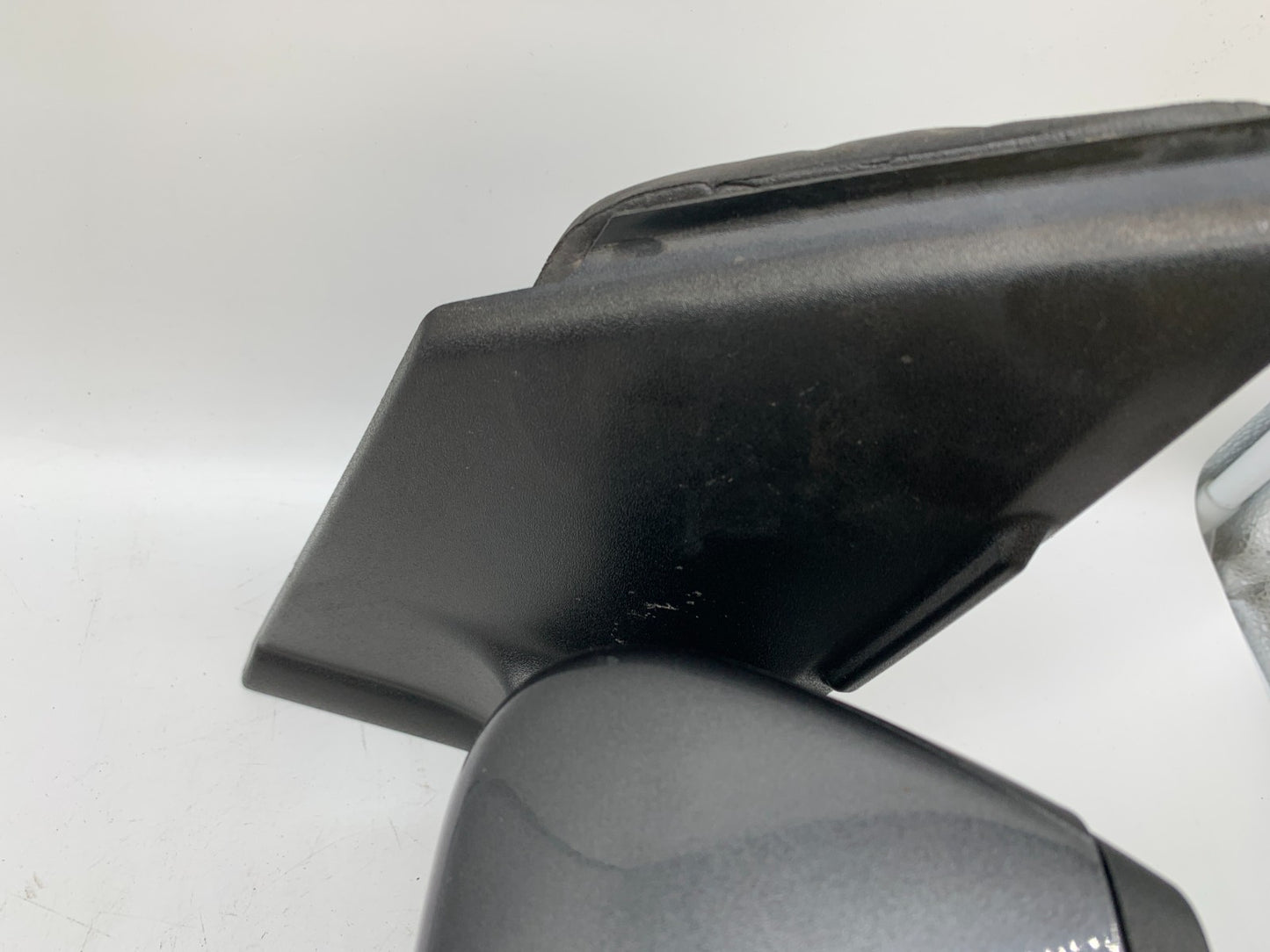 2013-2016 Ford Escape Driver Side View Power Door Mirror Gray OEM D02B17083