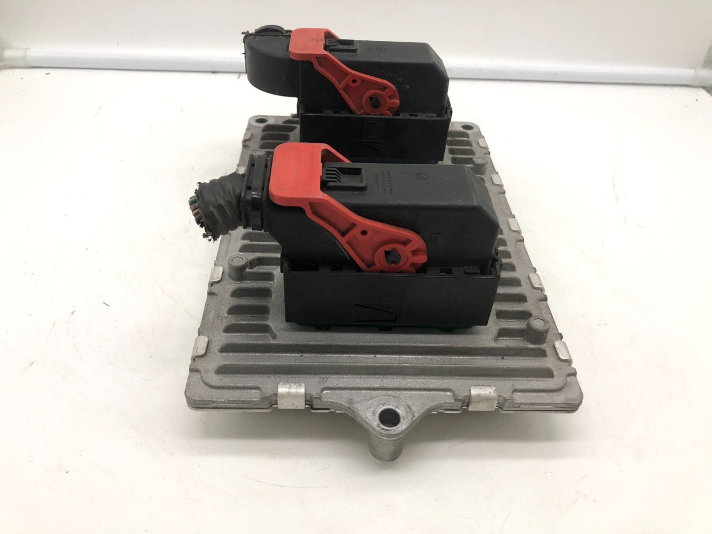 2015 Chrysler 200 Engine Control Module Unit ECU ECM OEM A04B42040