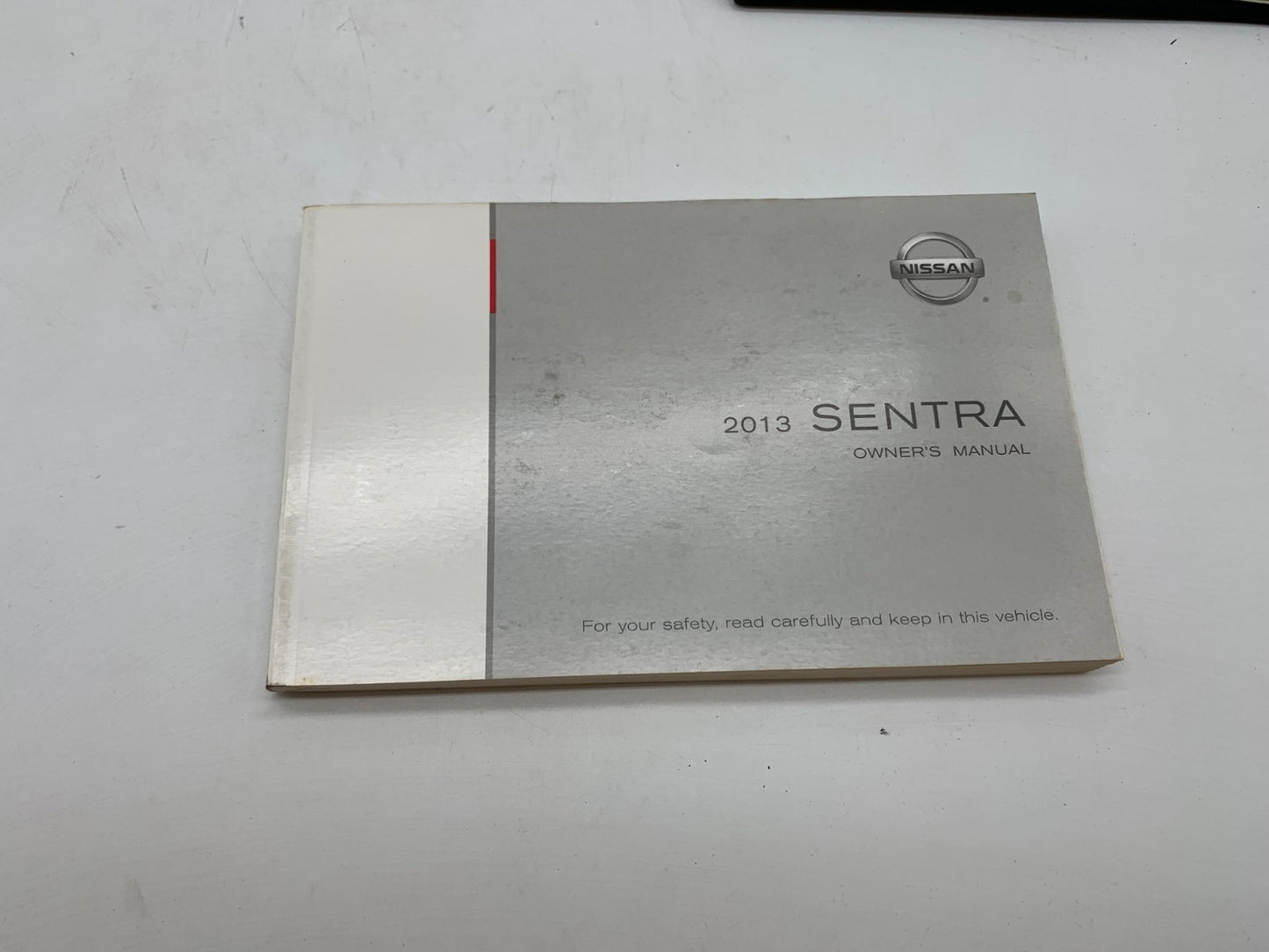 2013 Nissan Sentra Owners Manual Set with Case OEM B01B04001