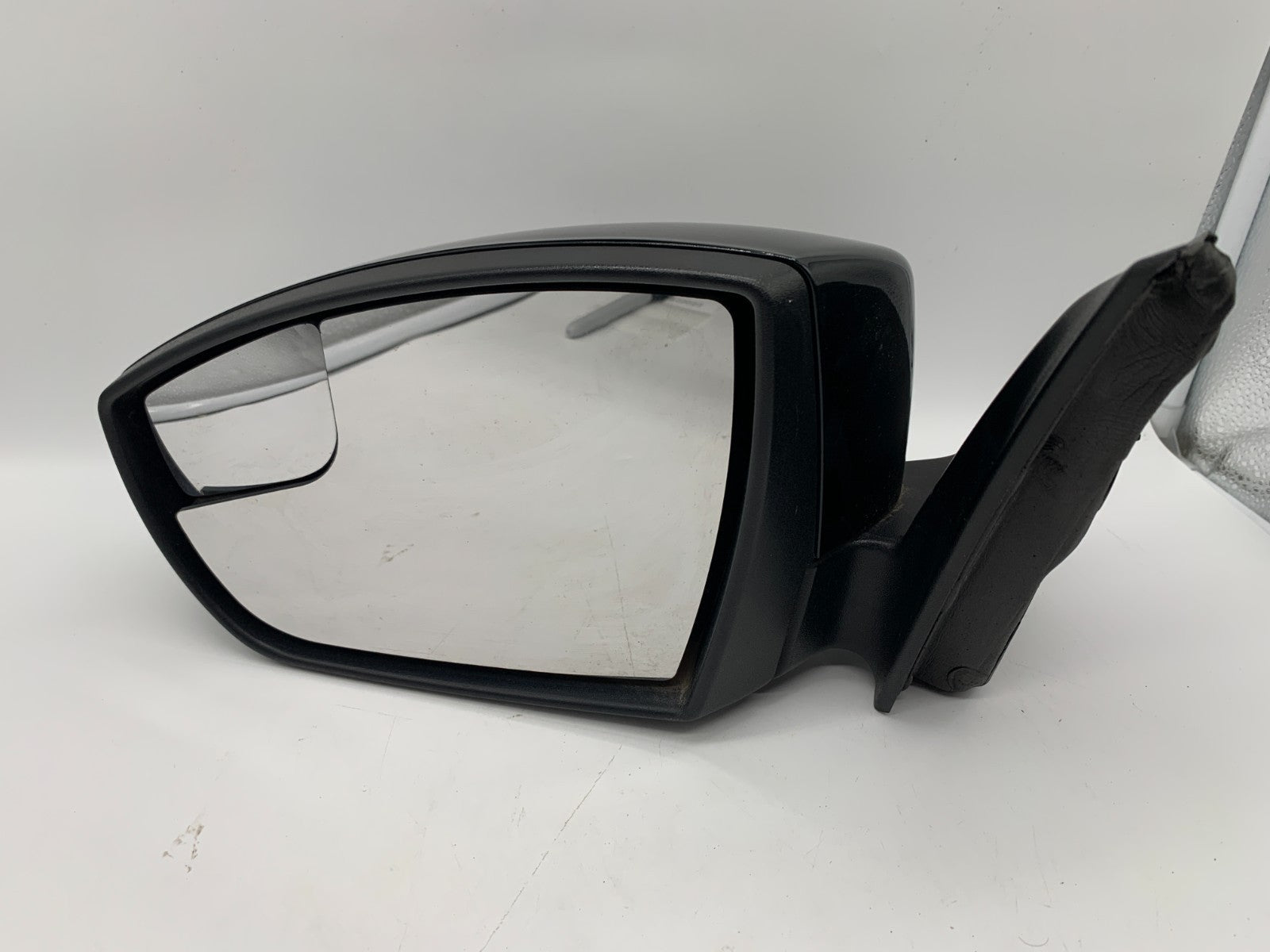2015-2018 Ford Focus Driver Side View Power Door Mirror Black OEM C02B15032