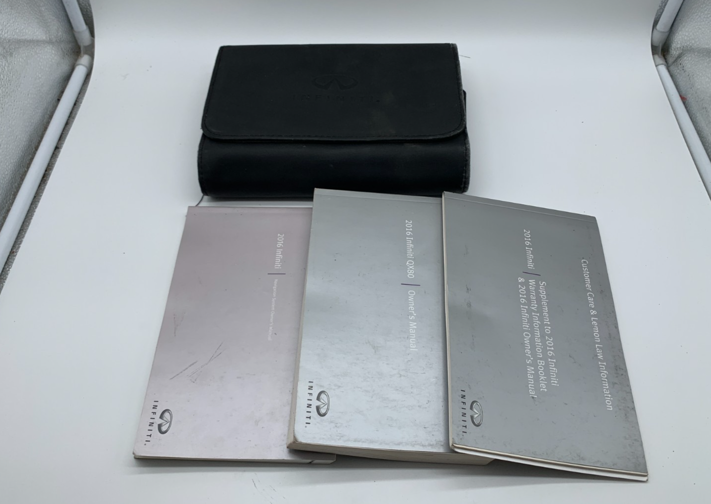 2016 Infiniti QX80 QX 80 Owners Manual Set with Case OEM C04B08002