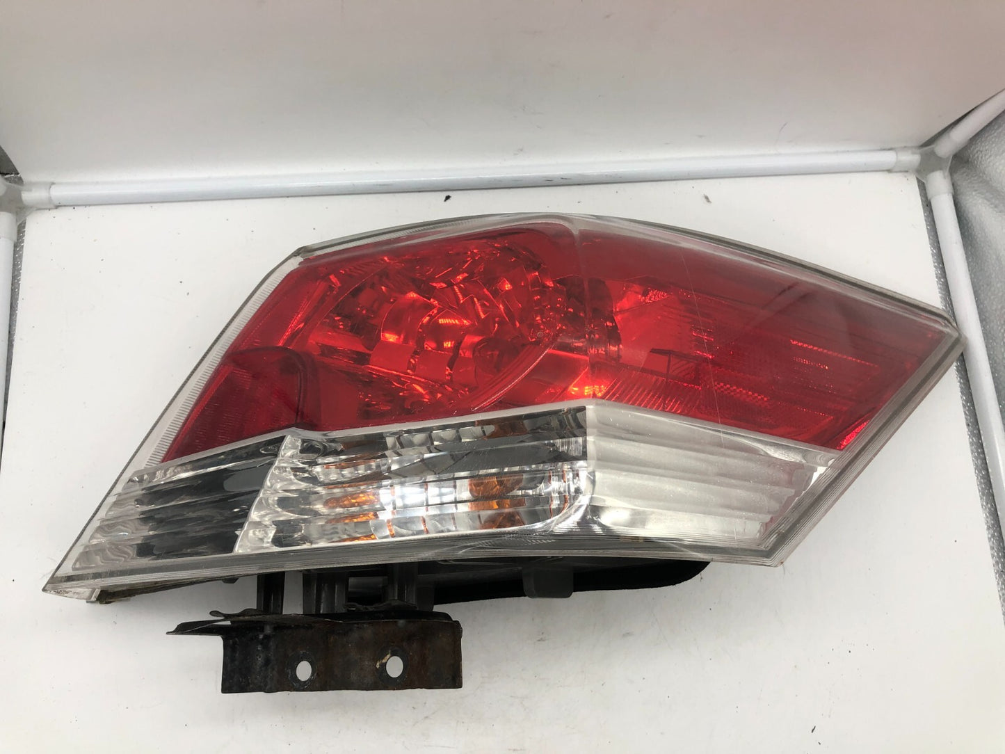 2008-2012 Honda Accord Sedan Passenger Side Tail Light Taillight OEM C03B08040