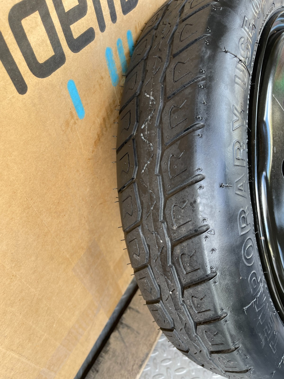 2000-2003 Cadillac Deville 16" Emergency Spare Tire Compact with Jack T125/70R16