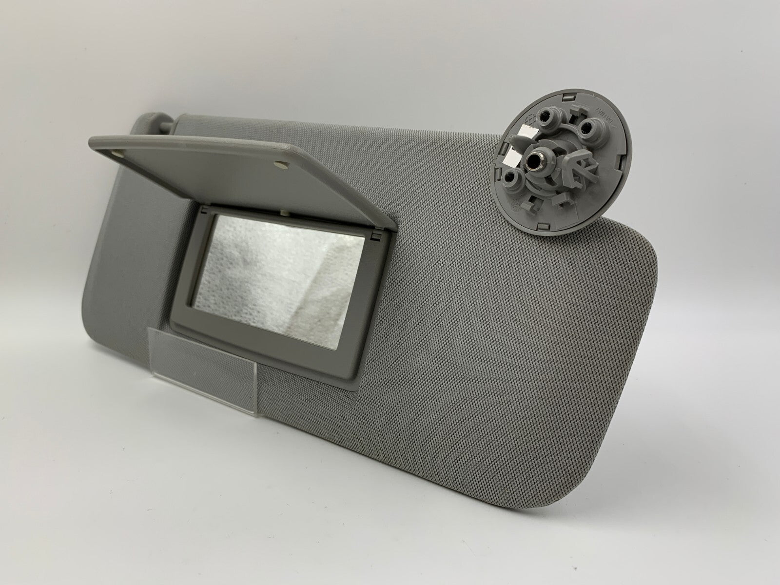 2017-2021 Chevrolet Trax Passenger Sun Visor Gray OEM C04B46045