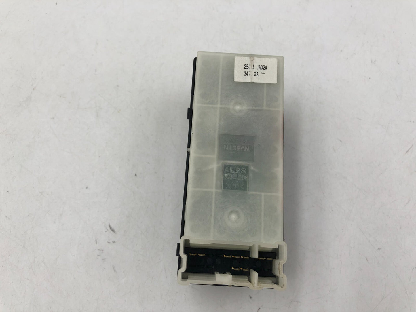 2007-2012 Nissan Altima Master Power Window Switch OEM C03B24028