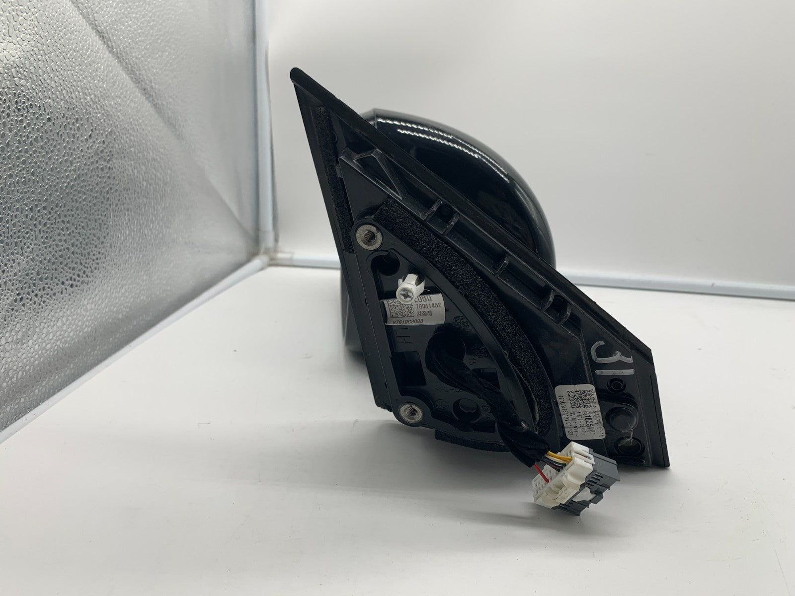 2016-2020 Kia Sorento Driver Side View Power Door Mirror Black OEM B02B39020