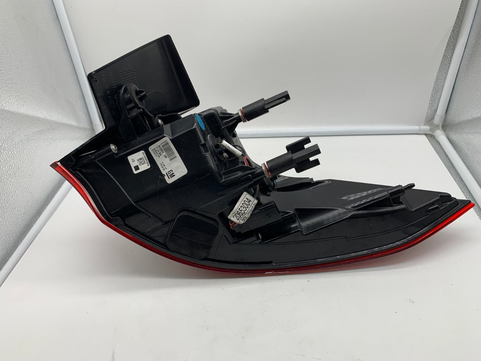 2018-2020 Buick Regal Driver Side Tail Light Taillight OEM A01B52087