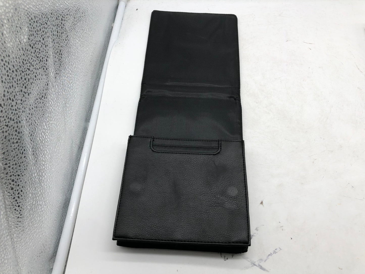 2018 Volkswagen Atlas Cross Sport Owners Manual Set with Case OEM B01B35009