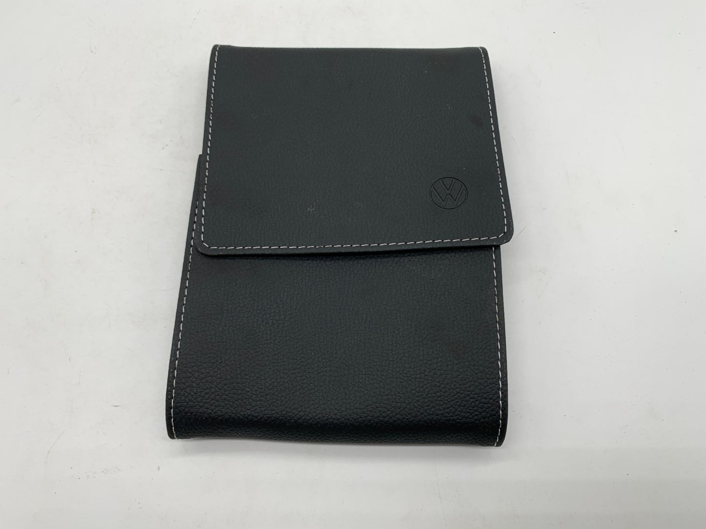 2021 Volkswagen Atlas Owners Manual Set with Case OEM D01B66026