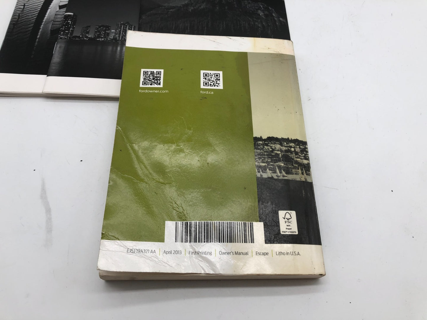 2014 Ford Escape Owners Manual Set with Case OEM B04B32087