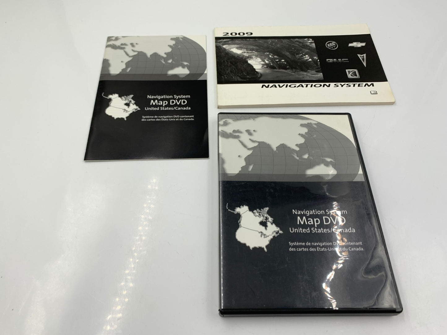 2009 GMC Acadia Owners Manual Set with Case OEM D04B32087