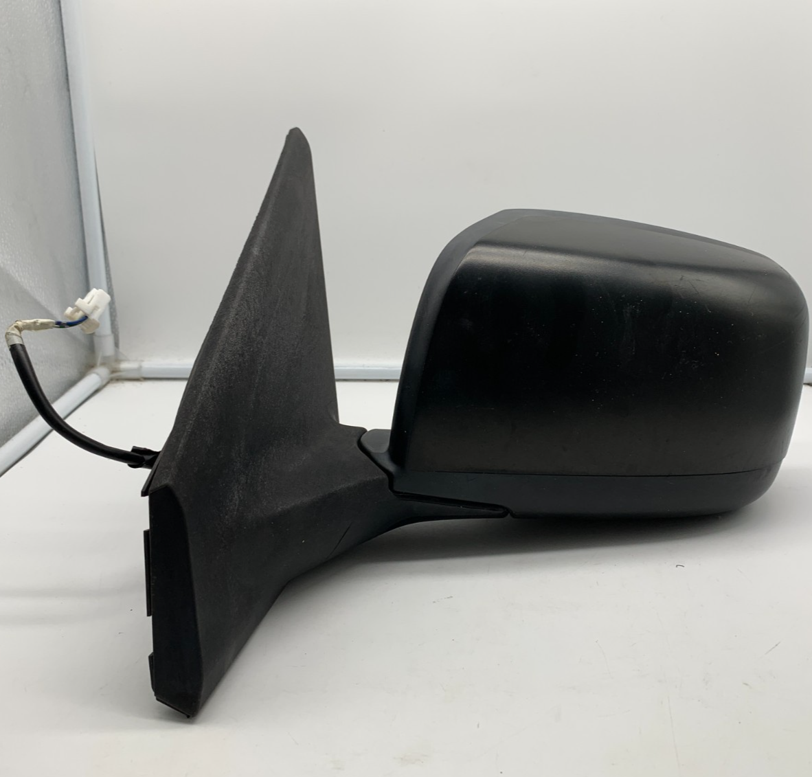 2008-2015 Nissan Rogue Driver Side View Power Door Mirror Black OEM C03B28003