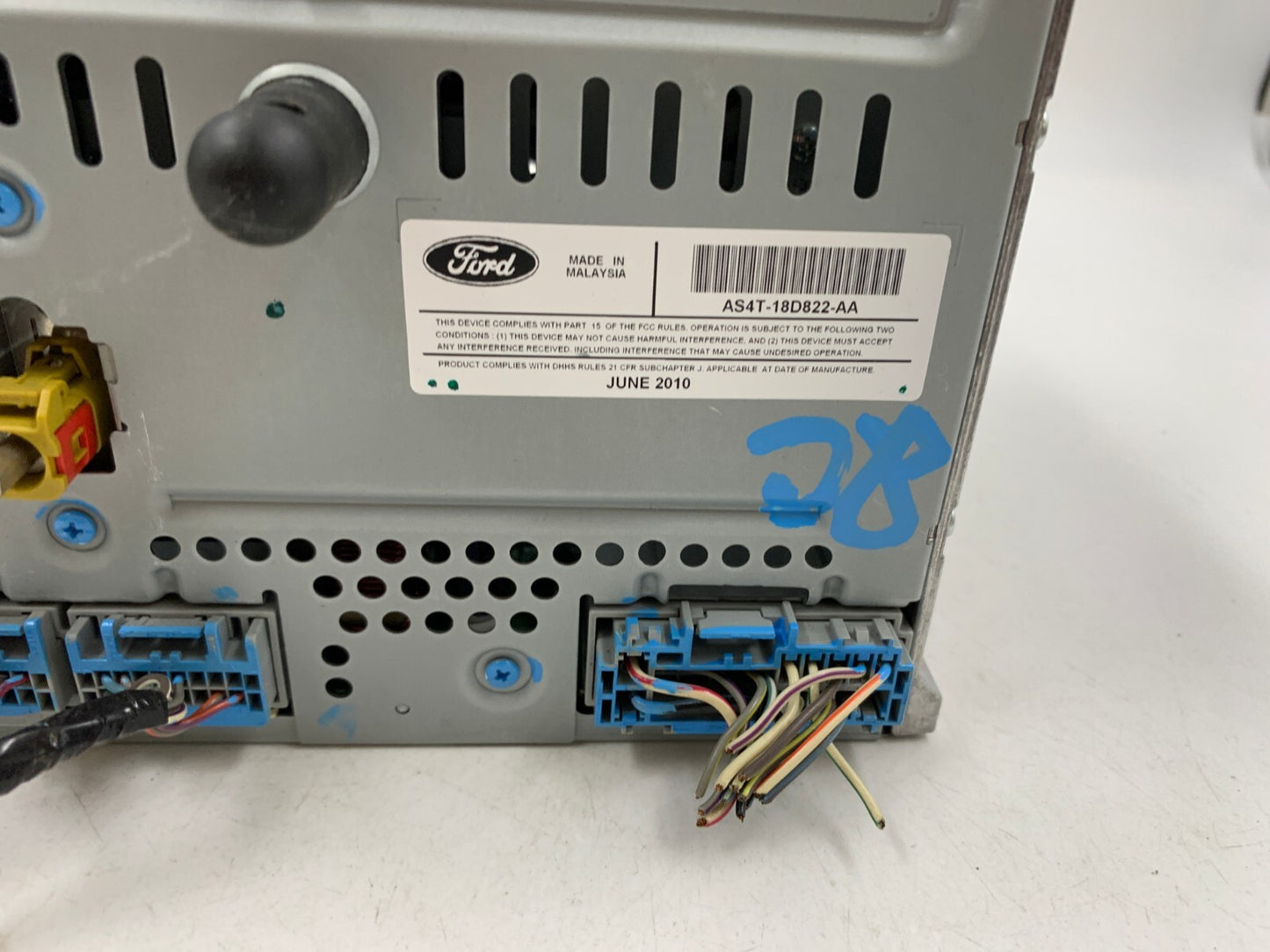 2010-2011 Ford Focus CD Player Radio Receiver OEM A03B22046