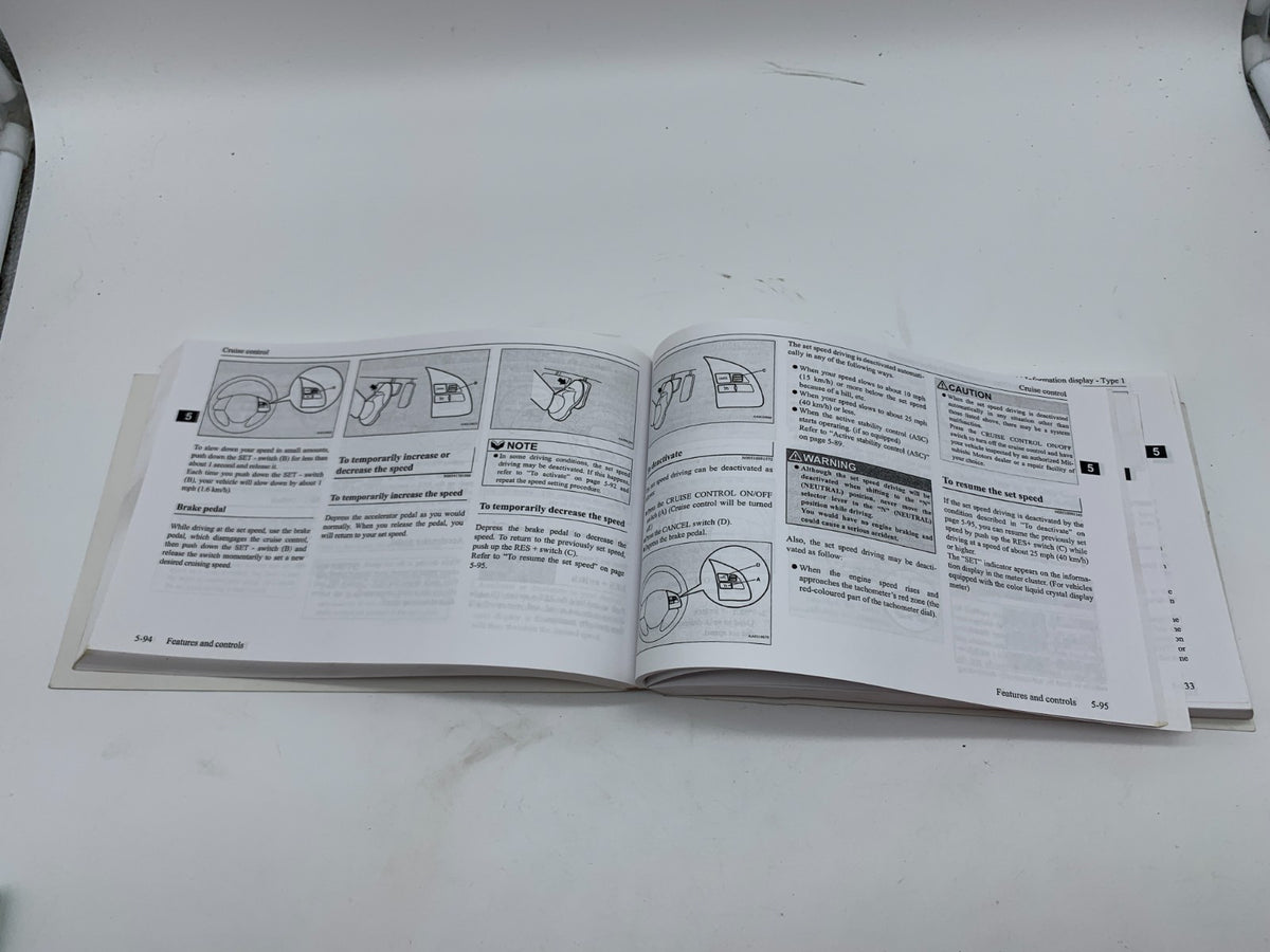 2015 Mitsubishi Outlander Owners Manual OEM D03B28010