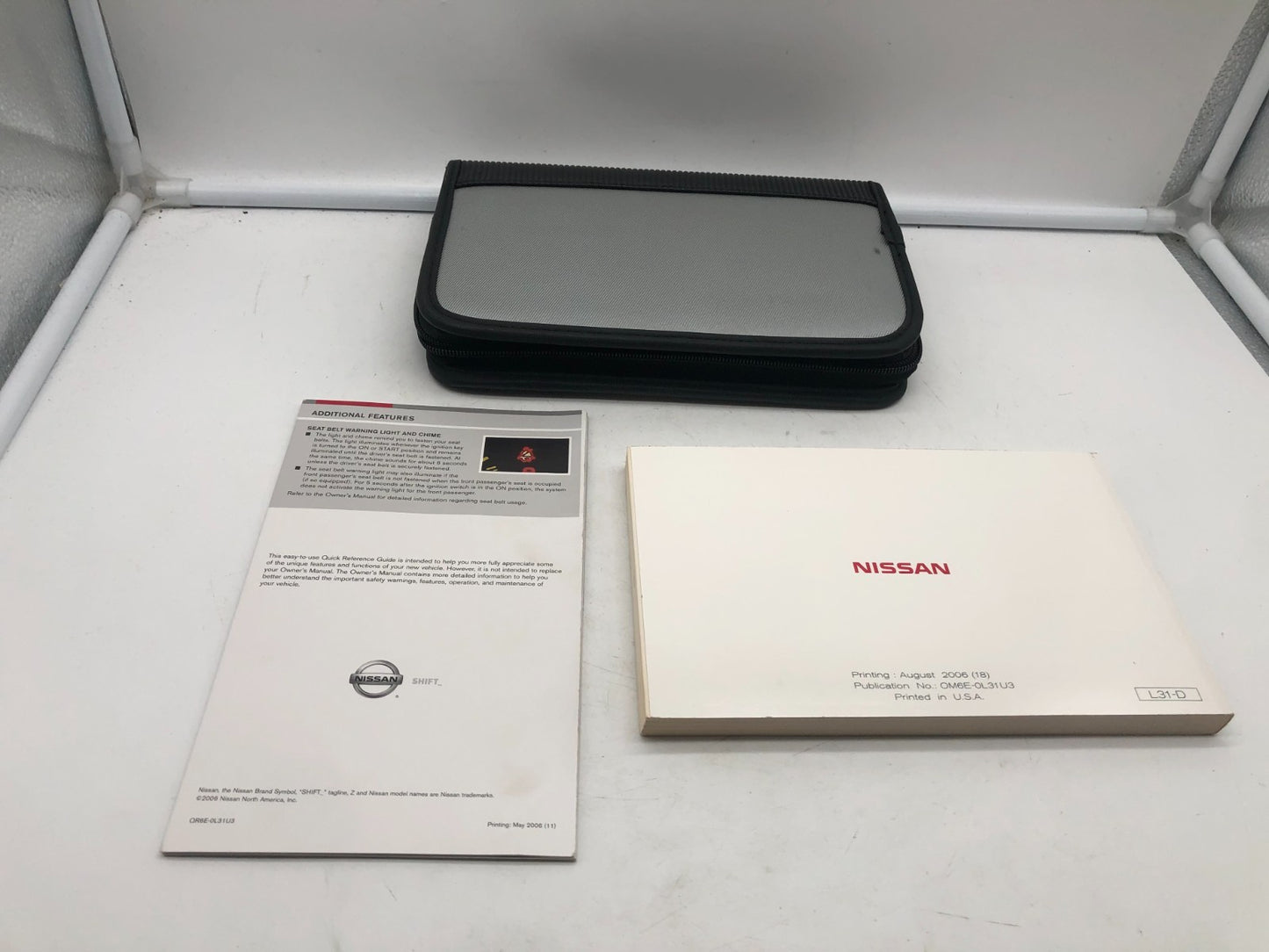 2006 Nissan Altima Owners Manual Set with Case OEM A01B05010
