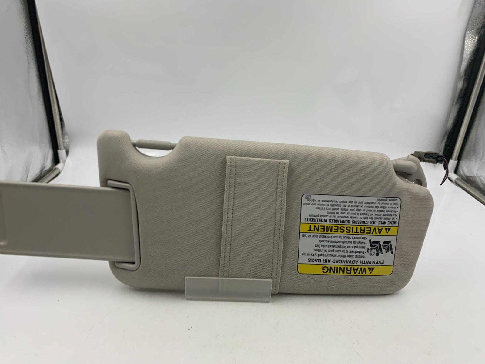 2010-2014 Subaru Legacy Driver Sun Visor Gray Illuminated OEM D01B30082