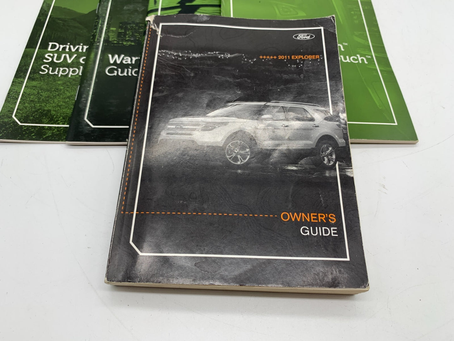 2011 Ford Explorer Owners Manual Set with Case OEM B03B32013