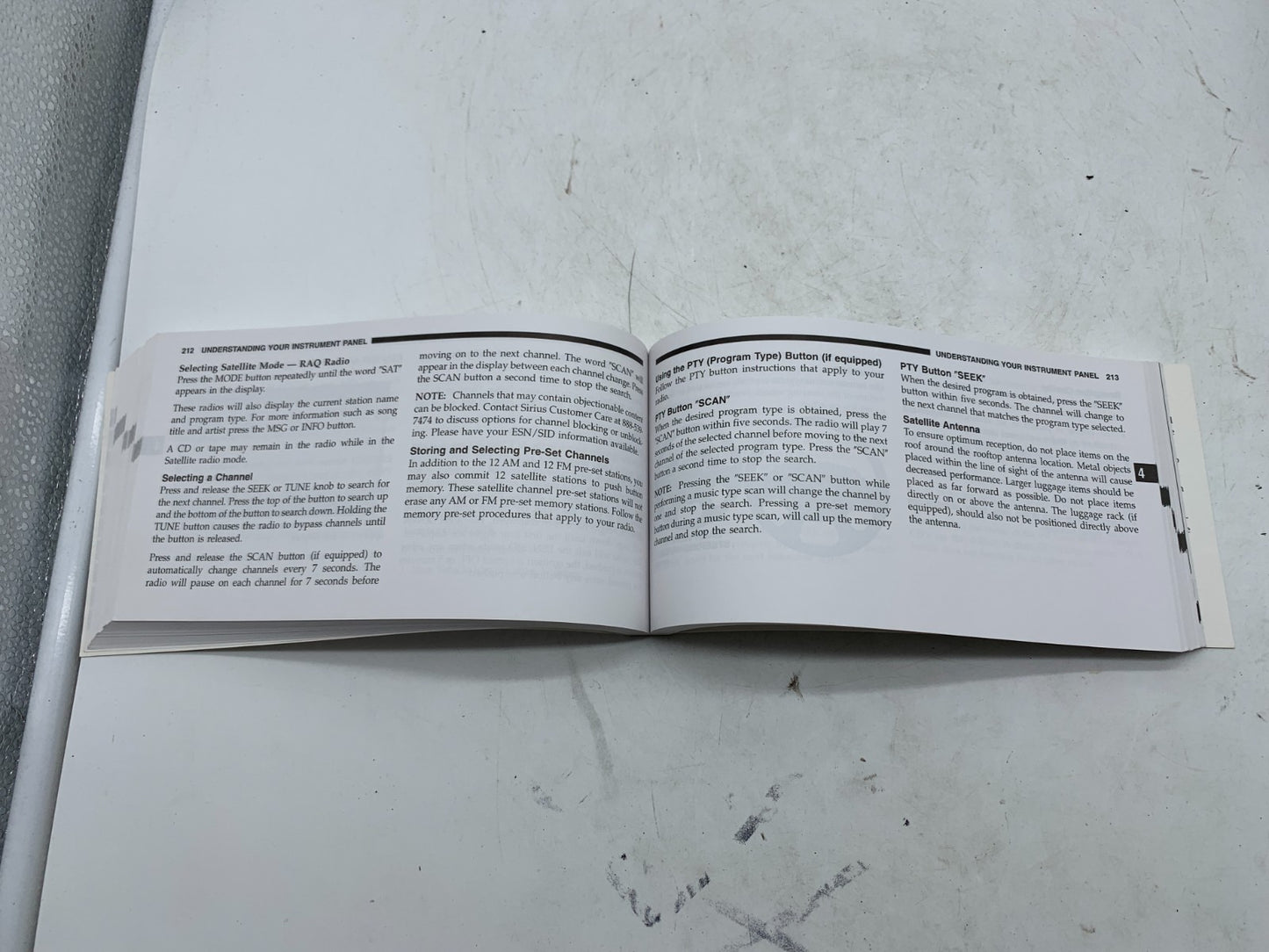 2008 Dodge Caliber Owners Manual Set with Case OEM B01B11005