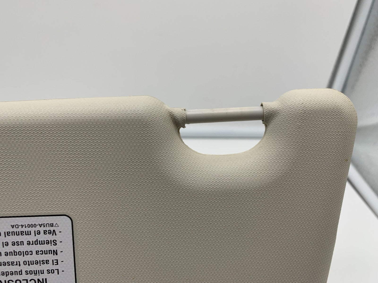 2012-2013 Ford Focus Passenger Sun Visor White OEM B04B43005