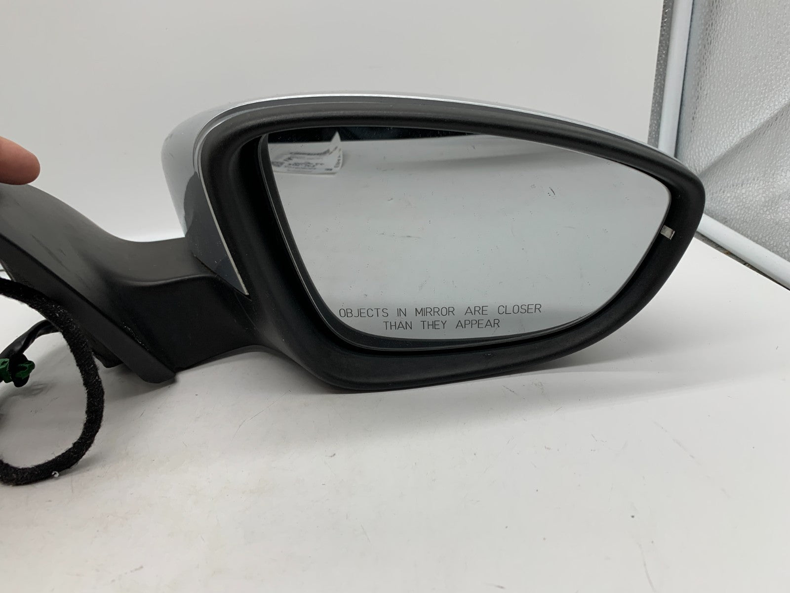 2009-2012 Volkswagen CC Passenger Side View Power Door Mirror Silver A01B08064