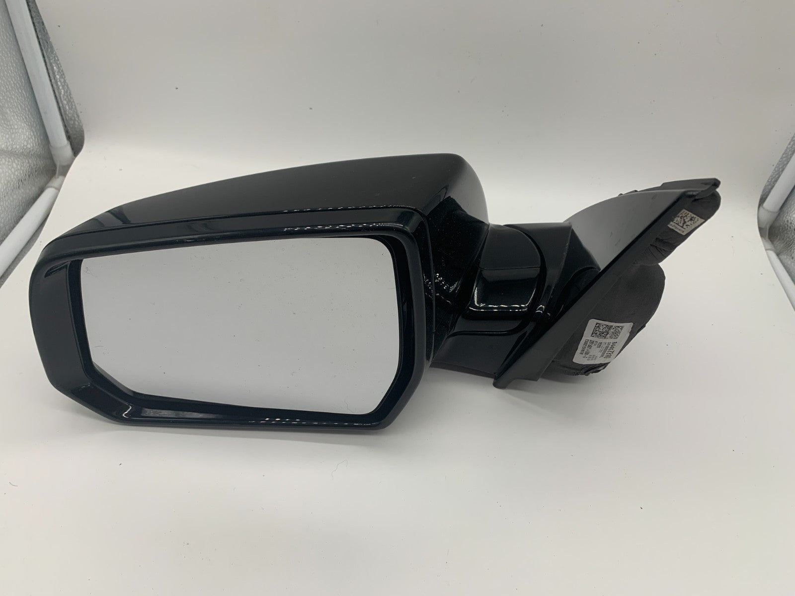 2018-2021 Chevrolet Traverse Driver Power Door Mirror Black OEM