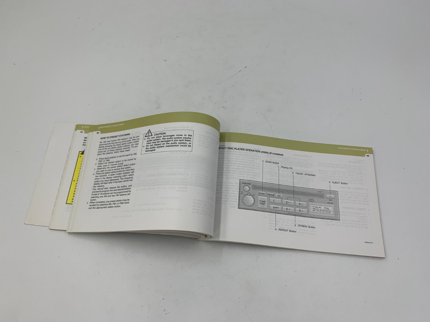 2004 Hyundai Santa FE Owners Manual OEM C04B59007