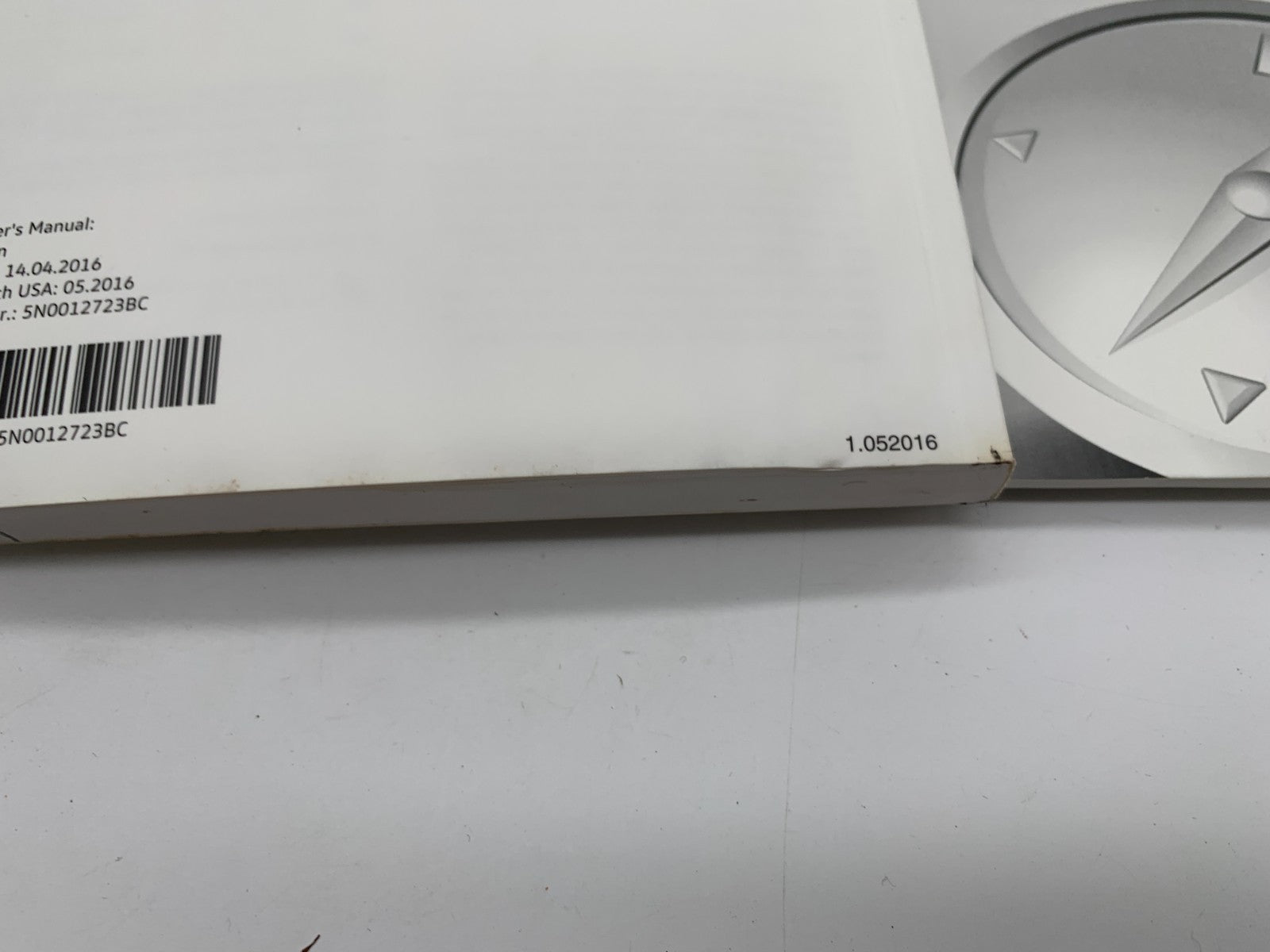 2017 Volkswagen Tiguan Owners Manual Set with Case OEM