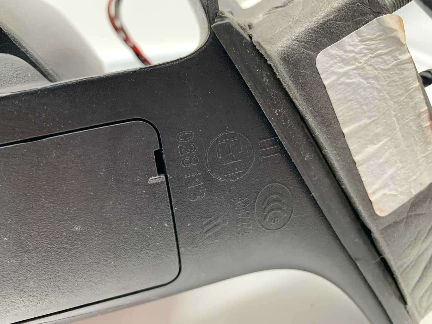 2014-2021 Jeep Cherokee Driver Side View Power Door Mirror Red OEM E02B32052