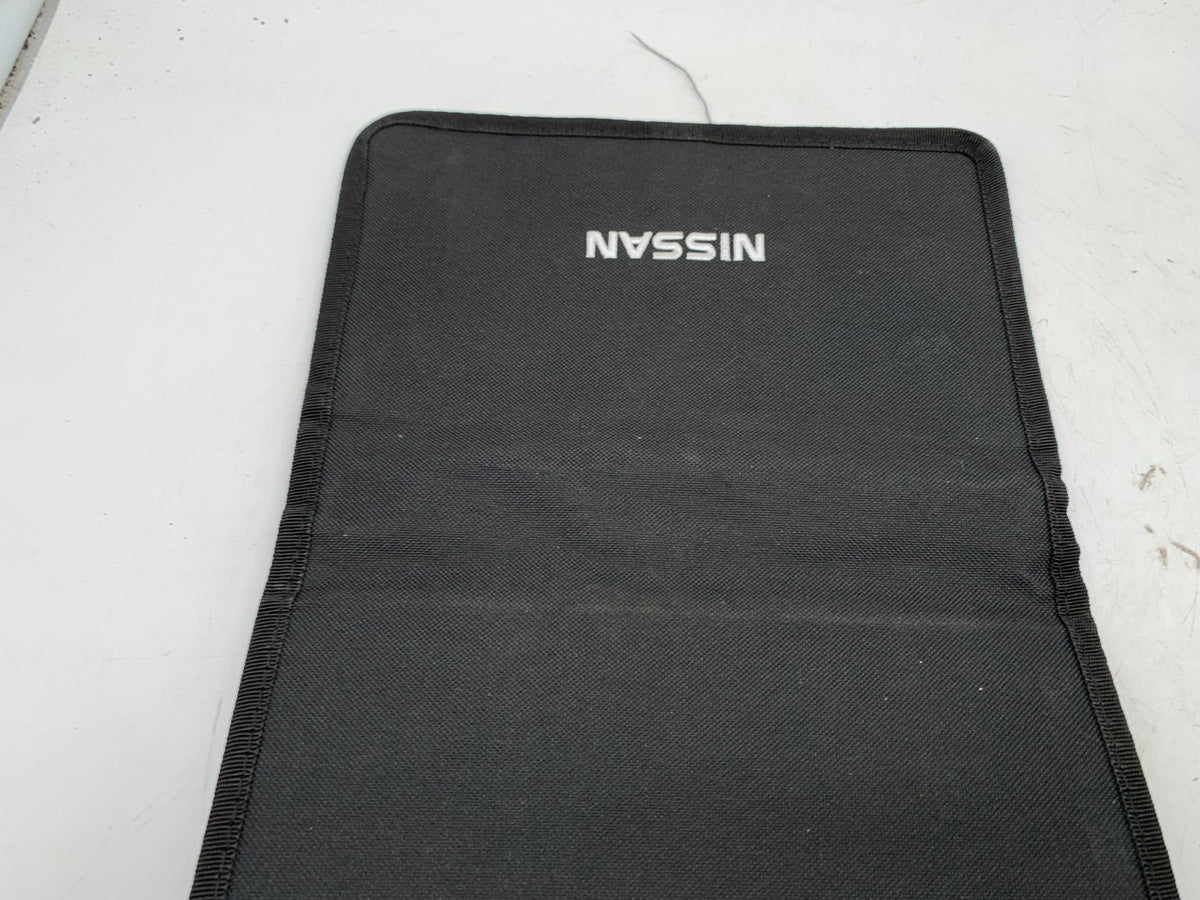 2019 Nissan Rogue Owners Manual Set with Case OEM A03B43002