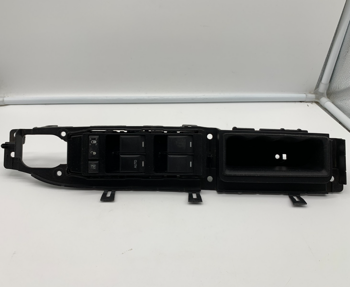 2011-2017 Jeep Compass Master Power Window Switch OEM C03B05069