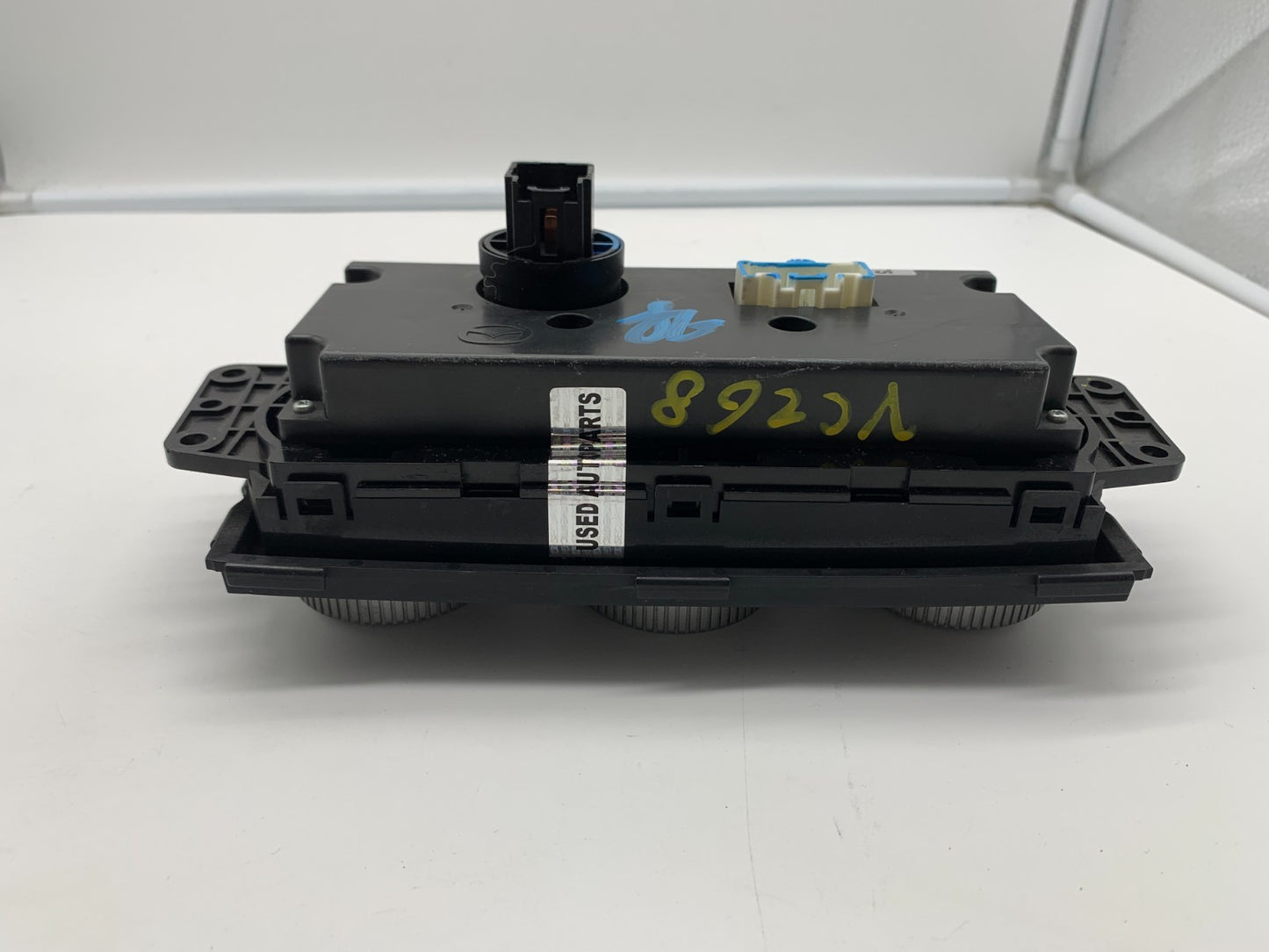 2009-2013 Mazda 6 AC Heater Climate Control Unit OEM C03B23006