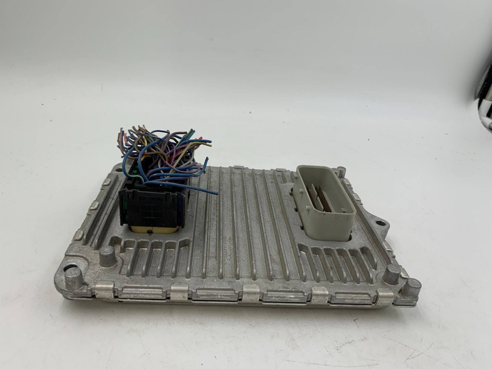 2017 Chrysler Pacifica Engine Control Module Computer Brain ECU ECM B01B07037