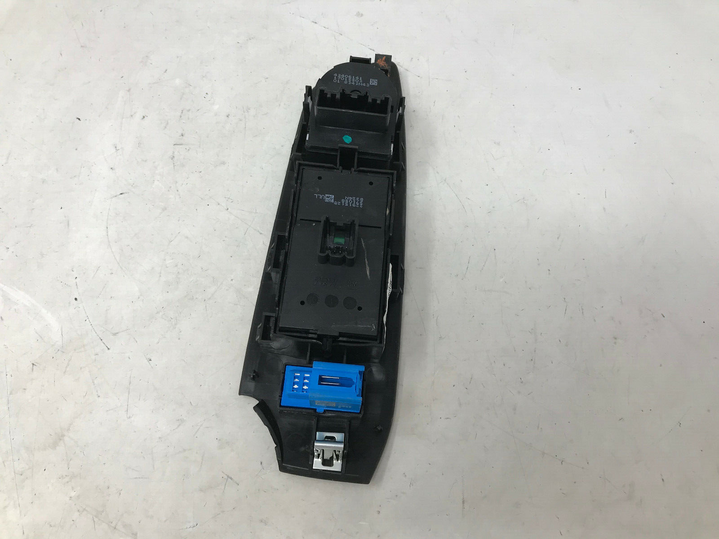 2017-2021 Chevrolet Trax Master Power Window Switch OEM A04B24082