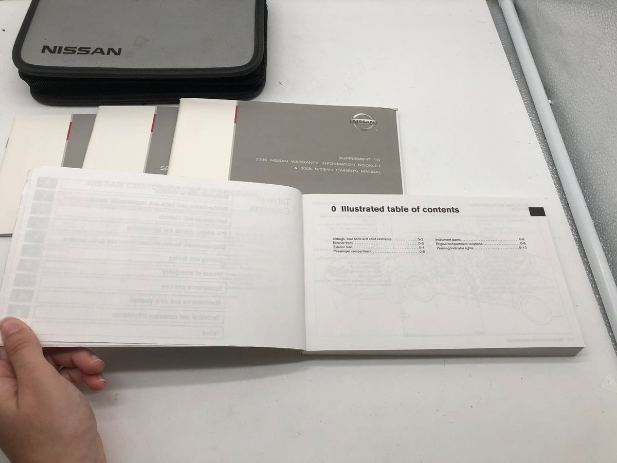 2005 Nissan Altima Owners Manual Set with Case OEM R01B50002
