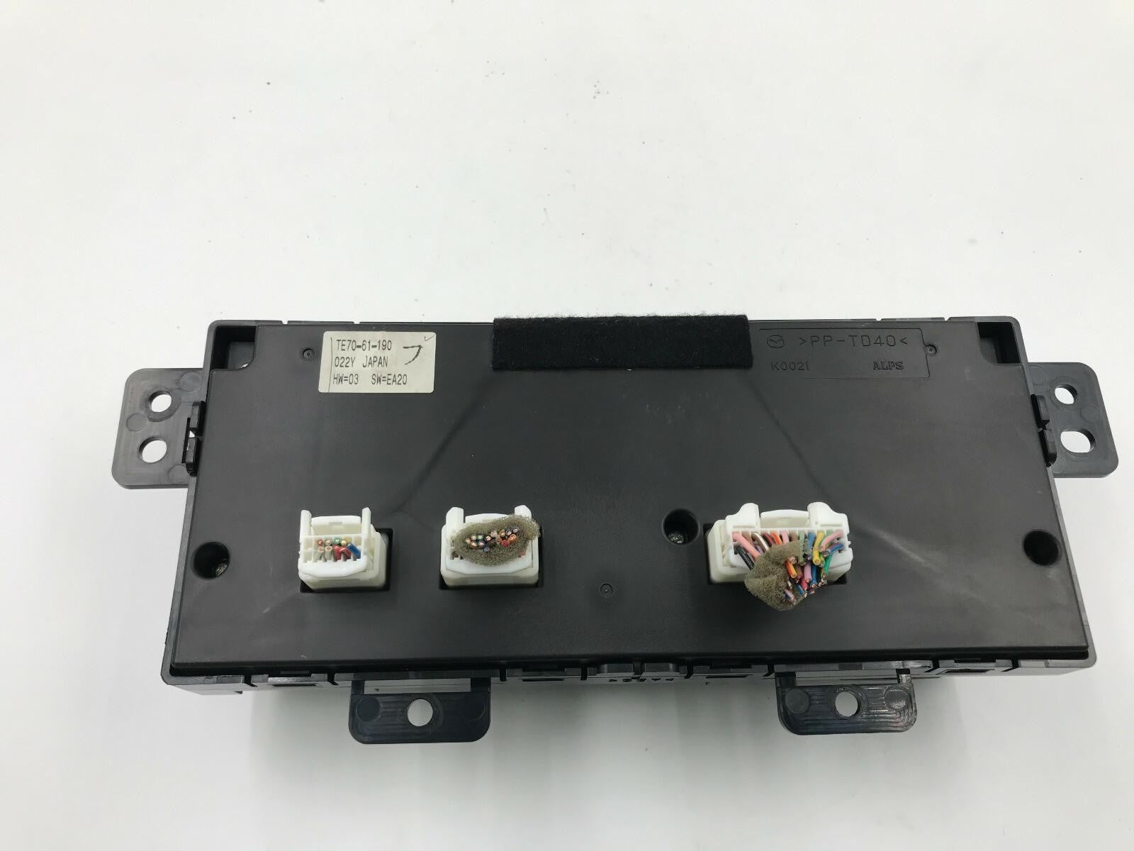 2010-2015 Mazda CX-9 CX9 AC Heater Climate Control Unit OEM D02B43004