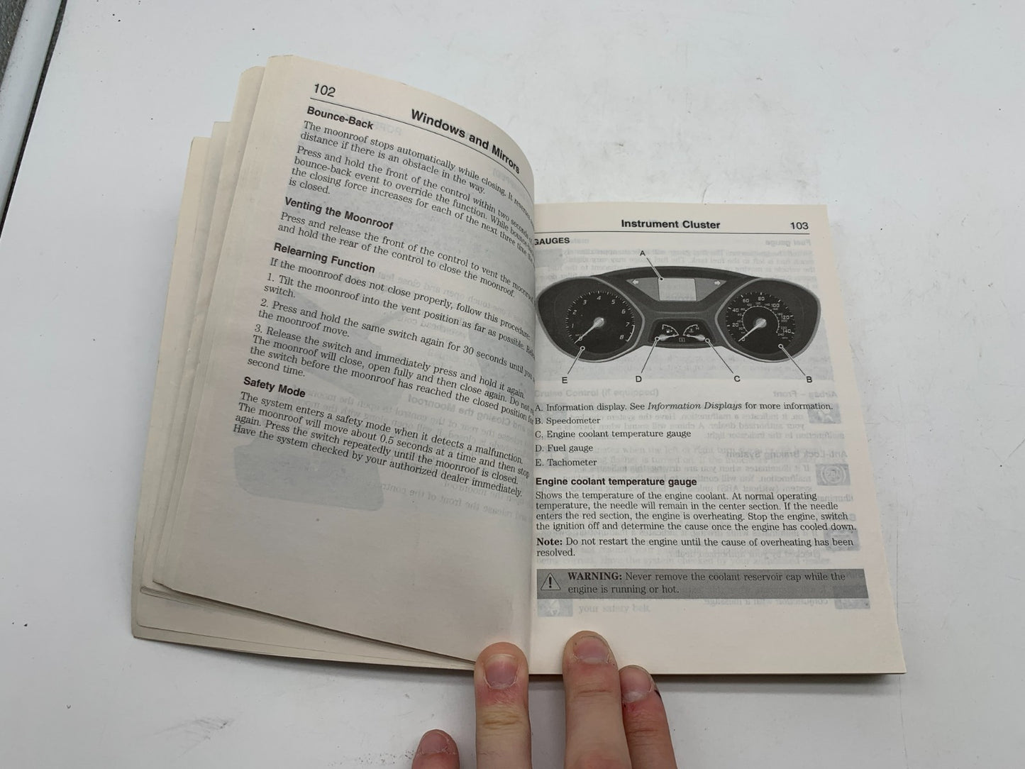 2014 Ford Focus Owners Manual Set OEM B04B24009