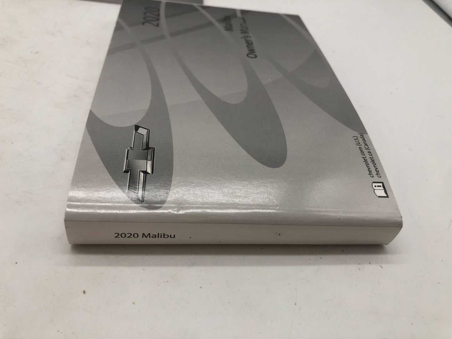 2020 Chevrolet Malibu Owners Manual Set OEM A01B12004