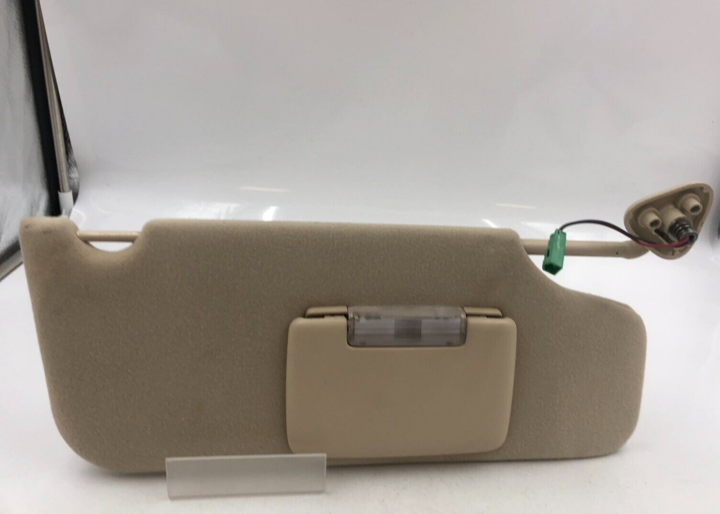 2008-2009 Ford Taurus Passenger Sun Visor Sunvisor Tan Illuminated OEM E01B18033