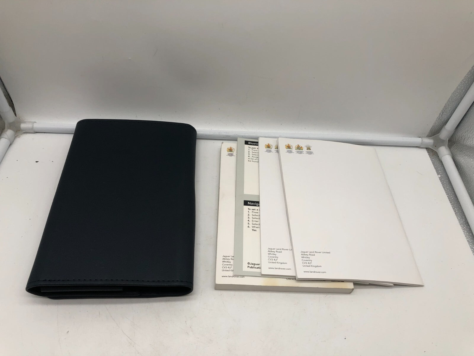 2017 Land Rover Discovery Sport Owners Manual Set with Case OEM A02B21003