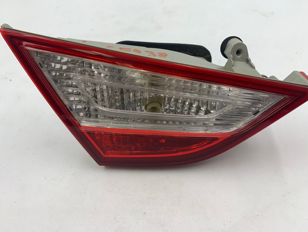 2013-2016 Ford Fusion Passenger Side Trunklid Tail Light Taillight OEM B36001